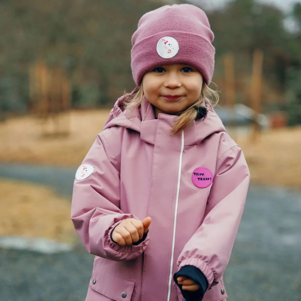 Gullkorn Bukkene Ull Lue, Design, Støvrosa