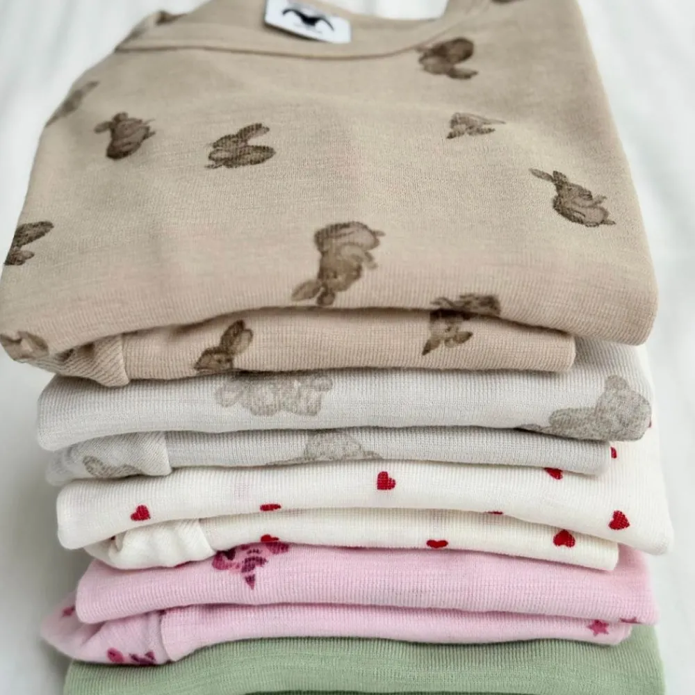 Helledussen Ullbukse, Sage Sale