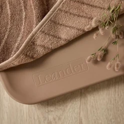 Leander Matty Stellematte, Clay Outlet