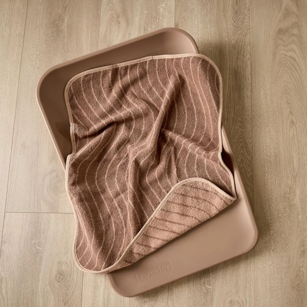 Leander Matty Stellematte, Clay Outlet