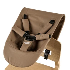 Leander Nyfødtsete Til Høystol, Mocca Hot