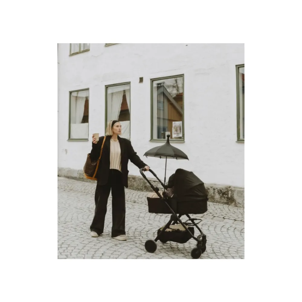 Elodie Liggedel, , MONDO, Black Best