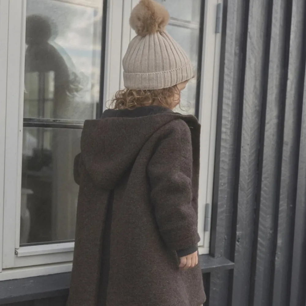 Huttelihut Lue, , AlpacaWool Pompom, Sand Melange New