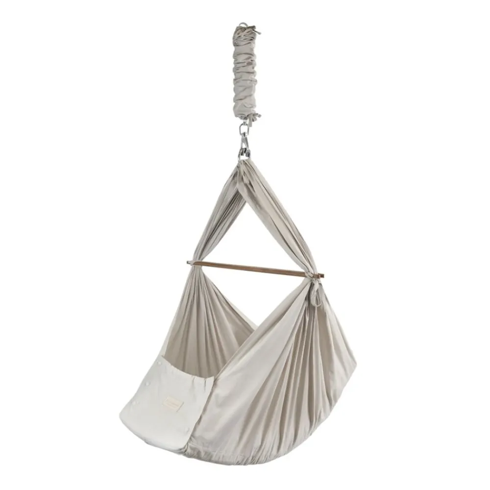 Moonboon hengevugge, Lunar Rock Outlet