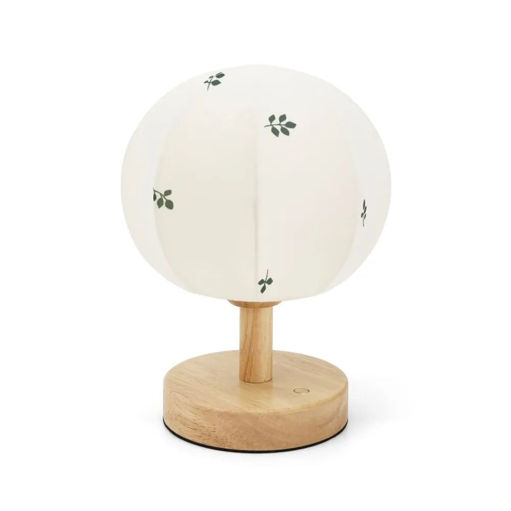 Moonboon Nattlampe, Leaf Clearance