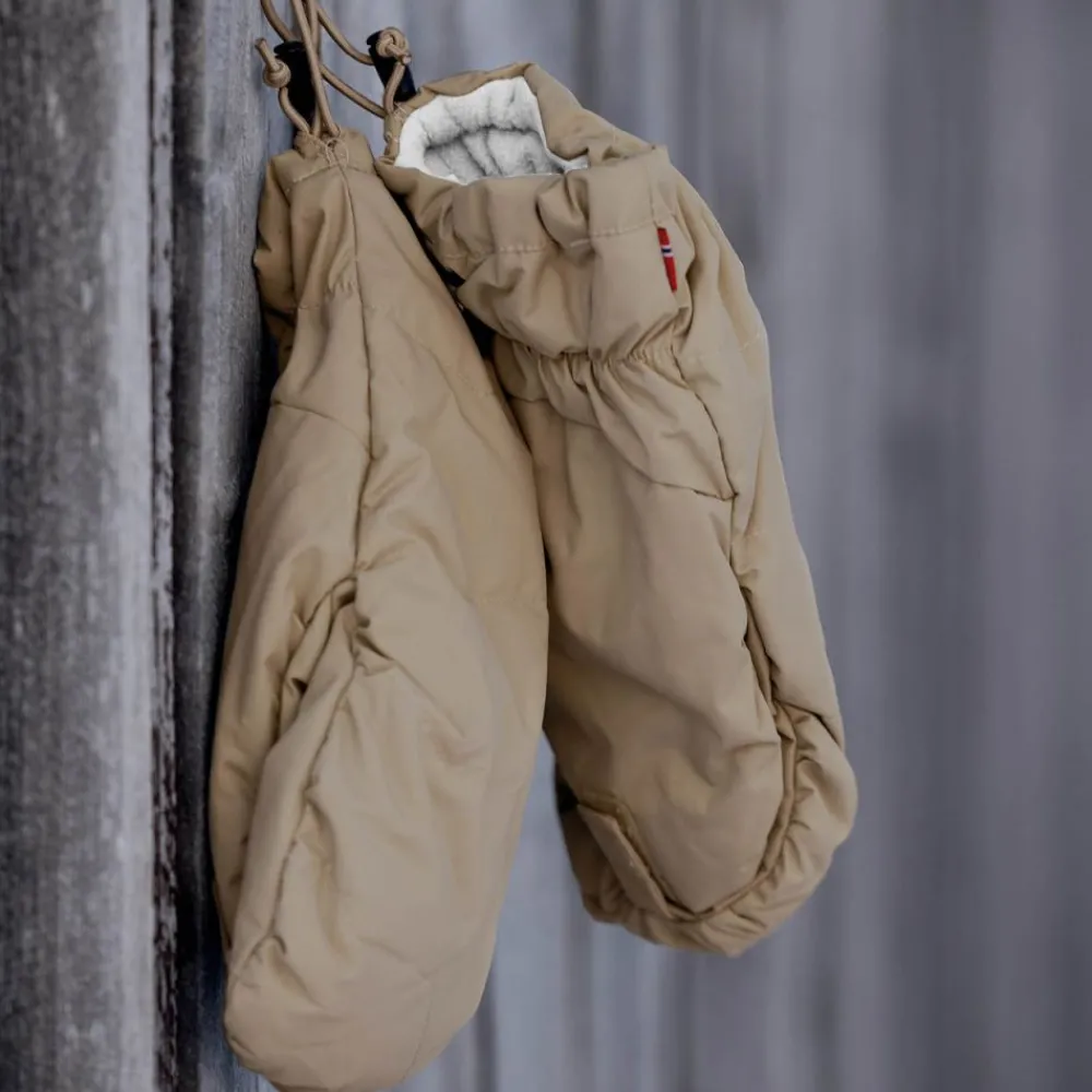 Voksi Vinterpakke, City North, Vognvotter og Baby Booties, Meadow Green Discount